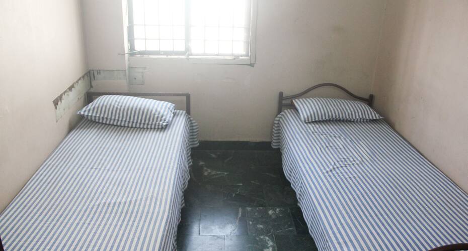 Shamsu Tourist Home, Kochi 3
